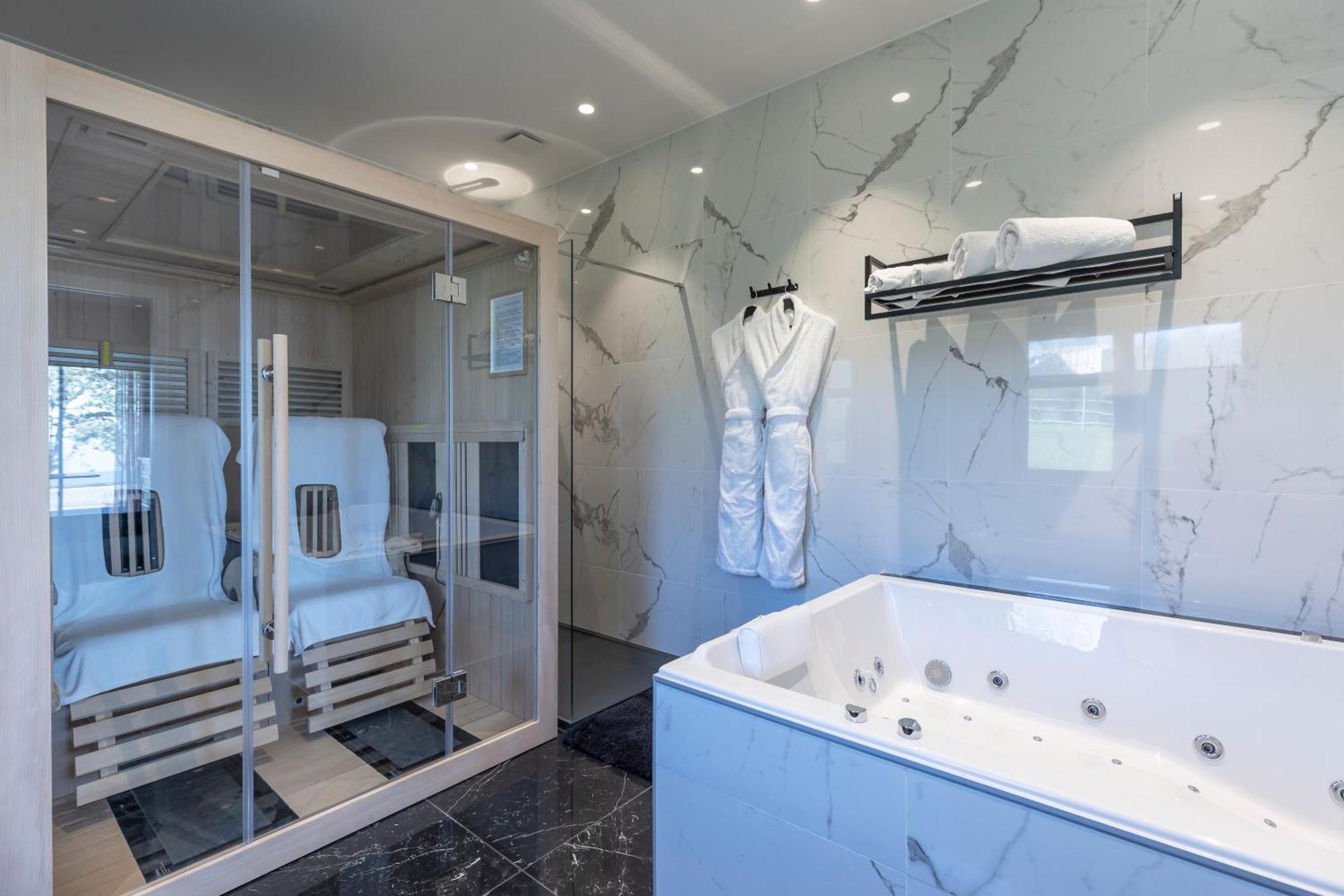 Bed and Breakfast Domaine Du Grand Bec Виллервиль Экстерьер фото