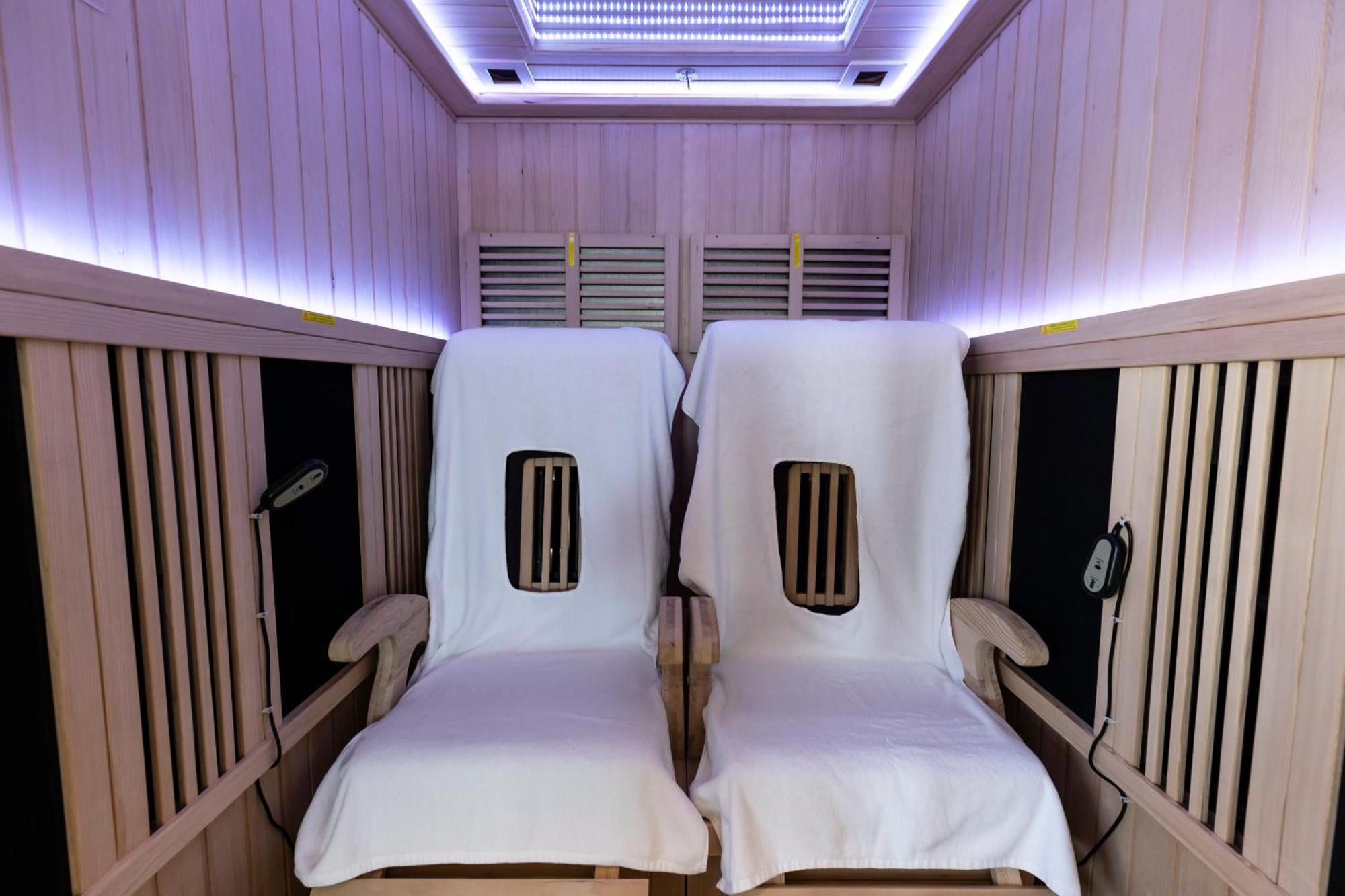 Bed and Breakfast Domaine Du Grand Bec Виллервиль Экстерьер фото