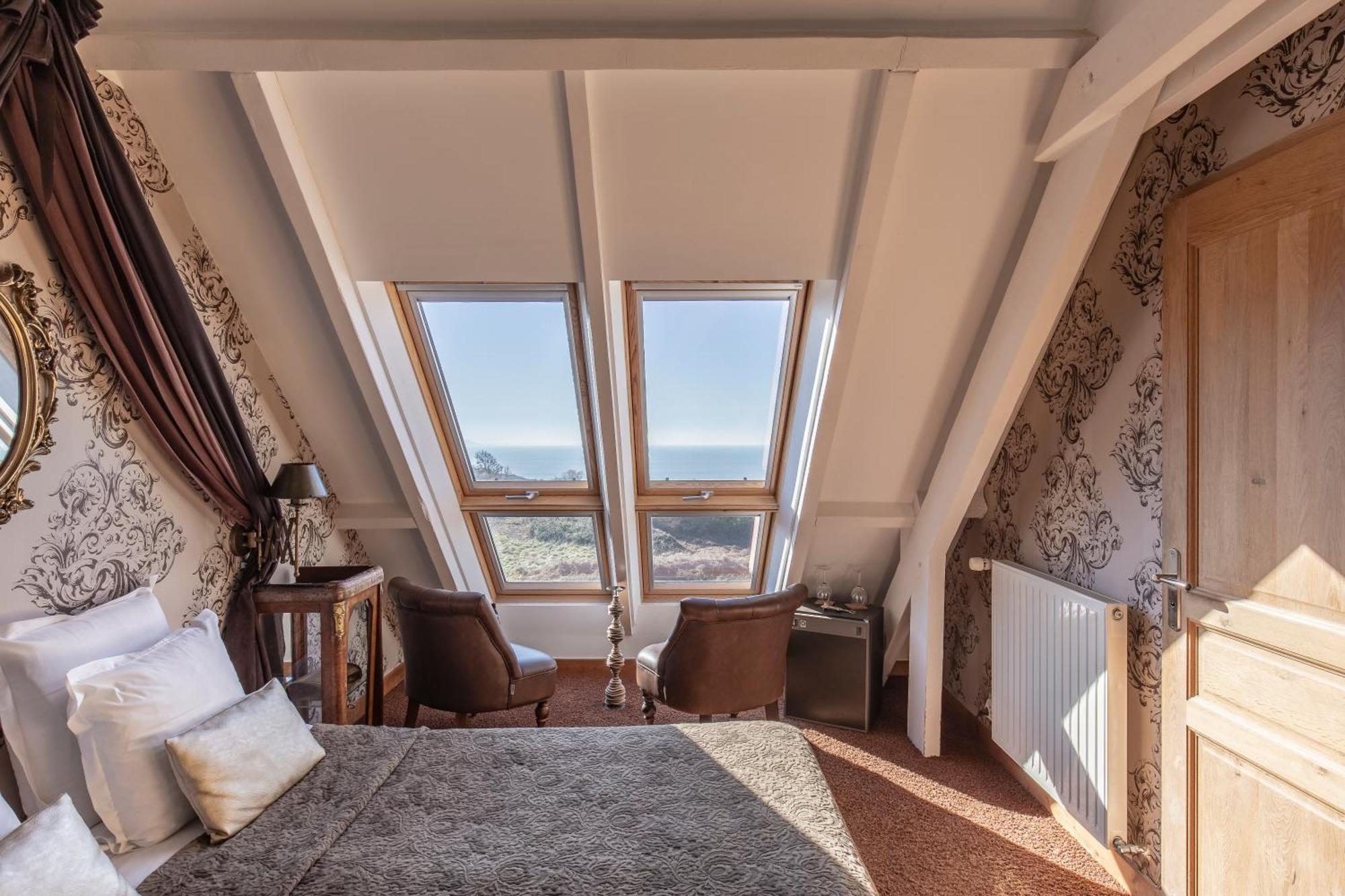 Bed and Breakfast Domaine Du Grand Bec Виллервиль Экстерьер фото