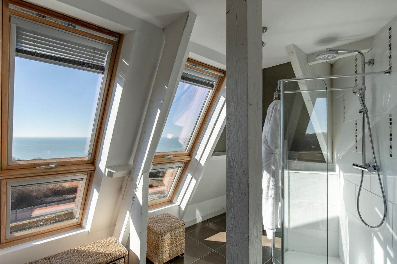 Bed and Breakfast Domaine Du Grand Bec Виллервиль Экстерьер фото