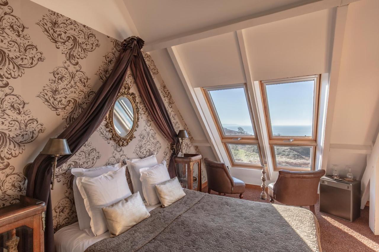 Bed and Breakfast Domaine Du Grand Bec Виллервиль Экстерьер фото