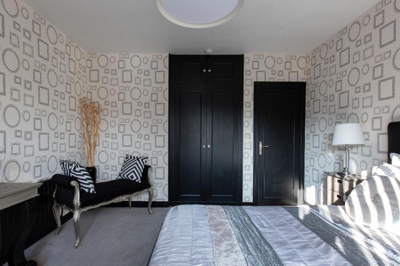 Bed and Breakfast Domaine Du Grand Bec Виллервиль Экстерьер фото